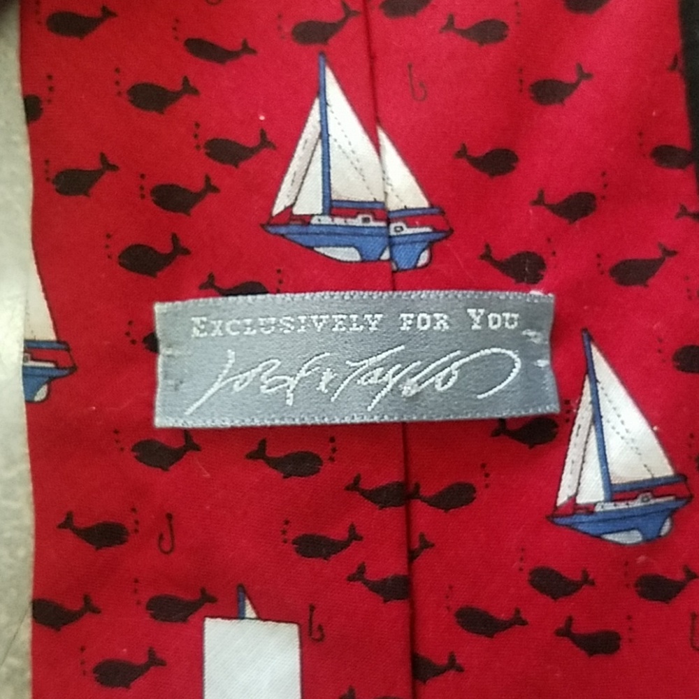 Lorde and Taylor mens tie
